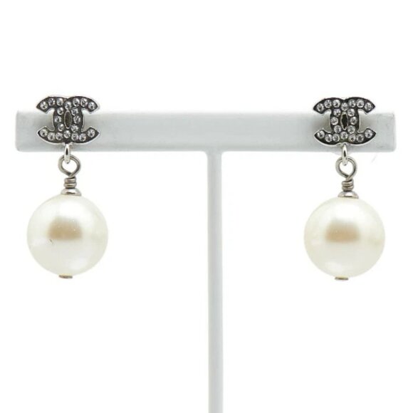 CHANEL CC Logos Rhinestone Pearl Drop Stud Earrings Silver Tone A20V Auth w/Box - Picture 3 of 7